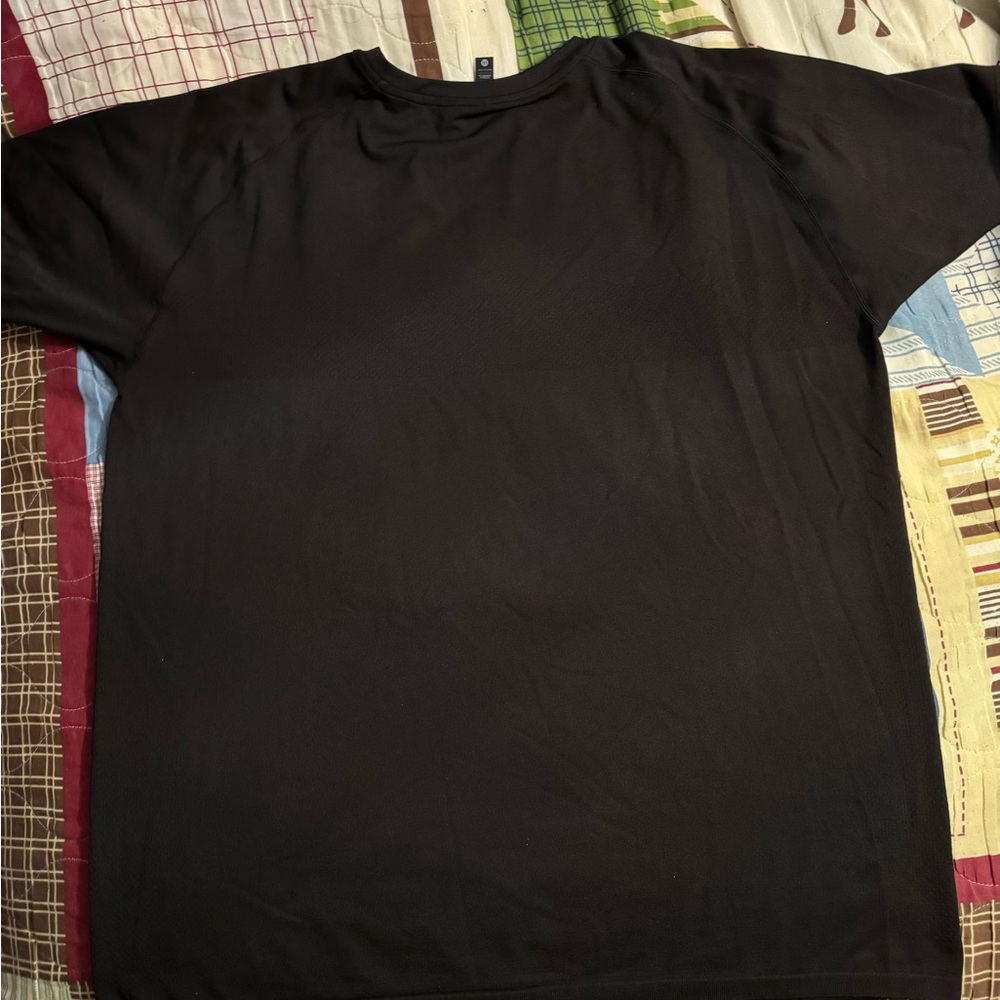 Three Nails Seamless Men's Black Shirt